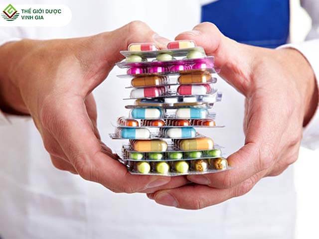 Các loại thuốc kháng sinh dùng để chữa viêm phần phụ sẽ cần sự kê đơn và hướng dẫn của bác sĩ.