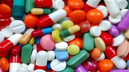 Bộ Y tế đề xuất cho phép tiếp tục sử dụng hơn 9.000 giấy đăng ký lưu hành thuốc, nguyên liệu làm thuốc