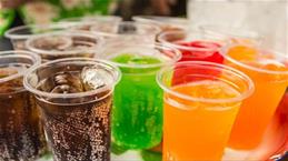 Vì sao WHO và các chuyên gia y tế khuyến cáo giảm tiêu thụ đồ uống có đường?