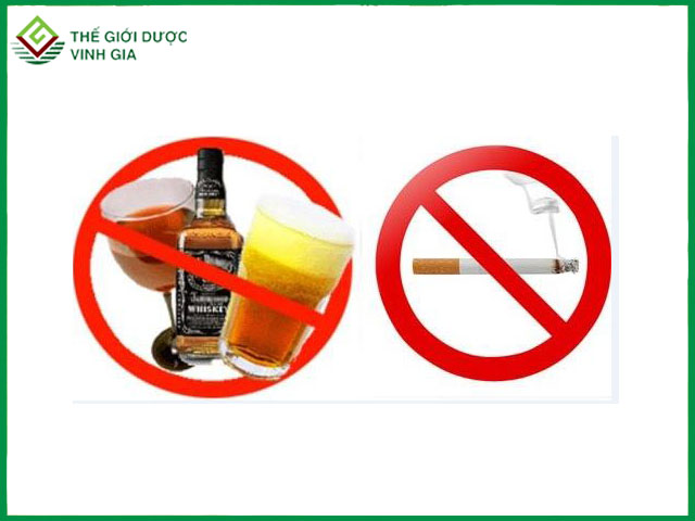 Người bị đầy bụng ợ hơi khó tiêu không nên sử dụng rượu, bia, thuốc lá